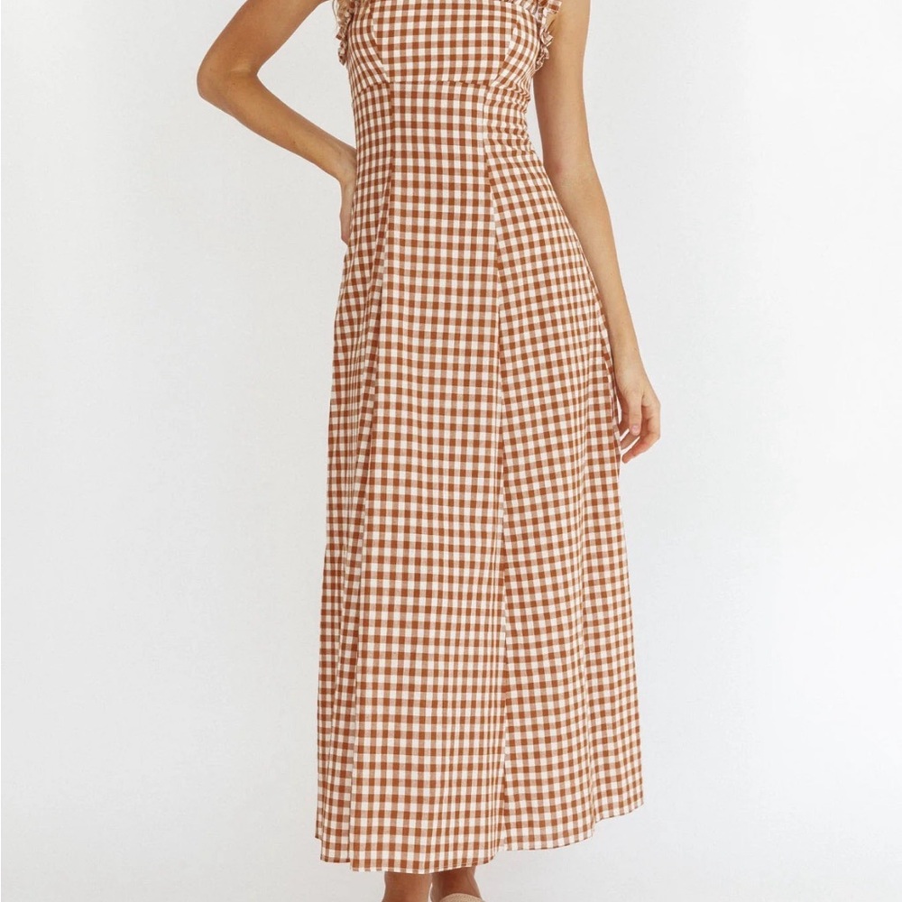 Selfie Leslie Brown and White Gingham Midi Dress